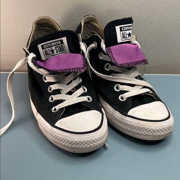 Converse Black Sneakers with Purple Tongue W8 - Picture 1 of 7